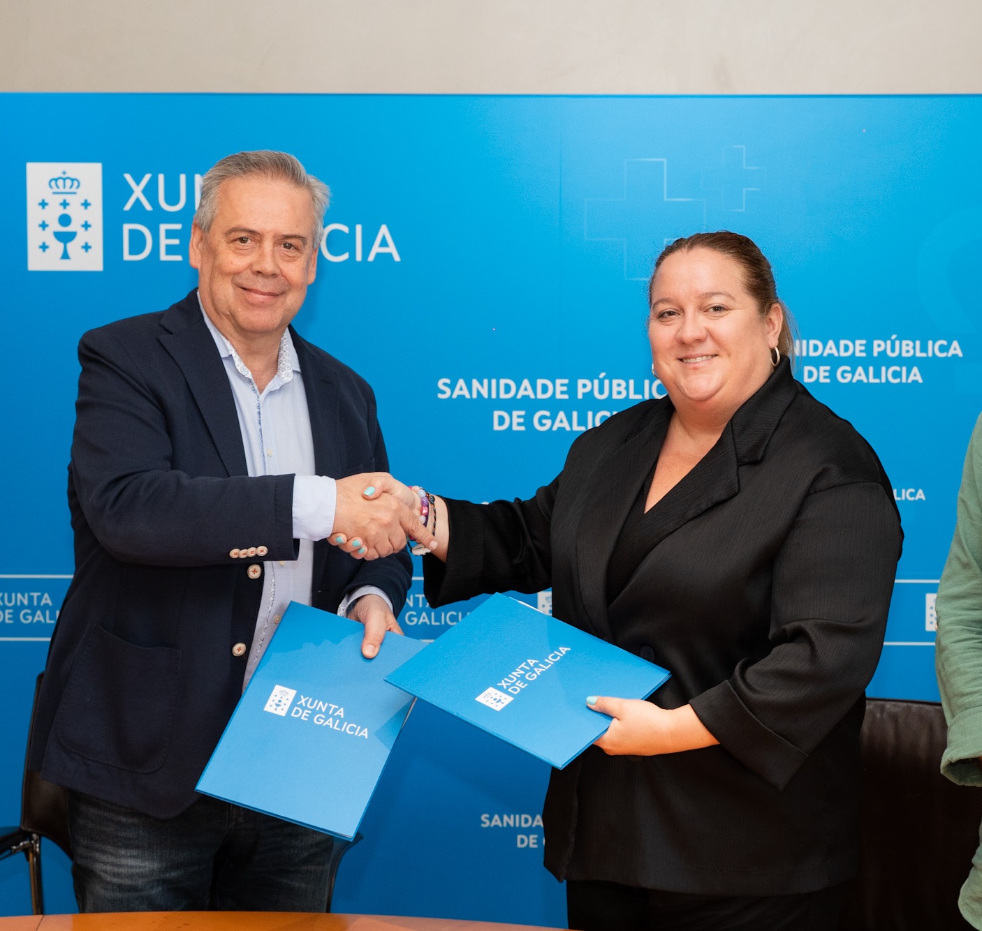 Conselleiro de Sanidade (Antonio Gómez Caamaño) e Presidenta do Ceesg (Sonia González Rodríguez)