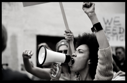 SensiSOS: Formación e sensibilización antirracista para profesionais da Educación Social